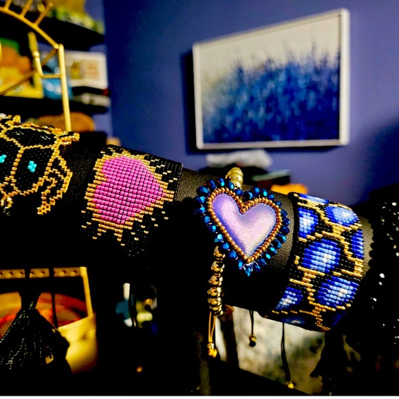 BRACELETS THEMED TO PERFECTiON - Picture 5 of 5